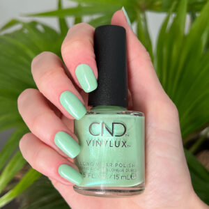cnd-vinylux-Mint-Meditation